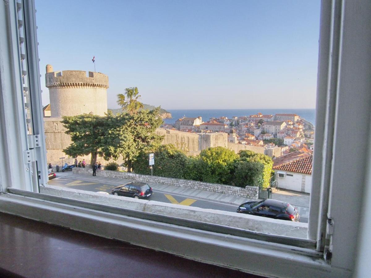 One-Bedroom Apartment with Sea View,1191823576:JPEG