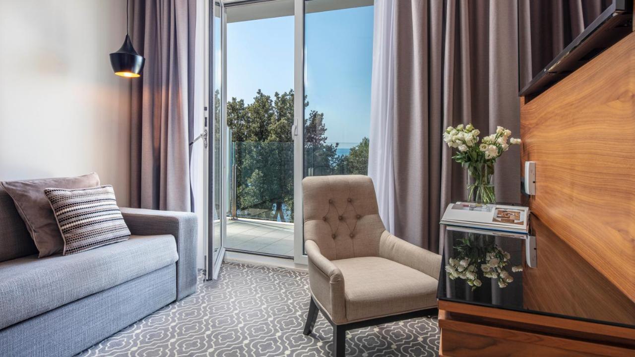 Luxury Suite Balcony Sea View