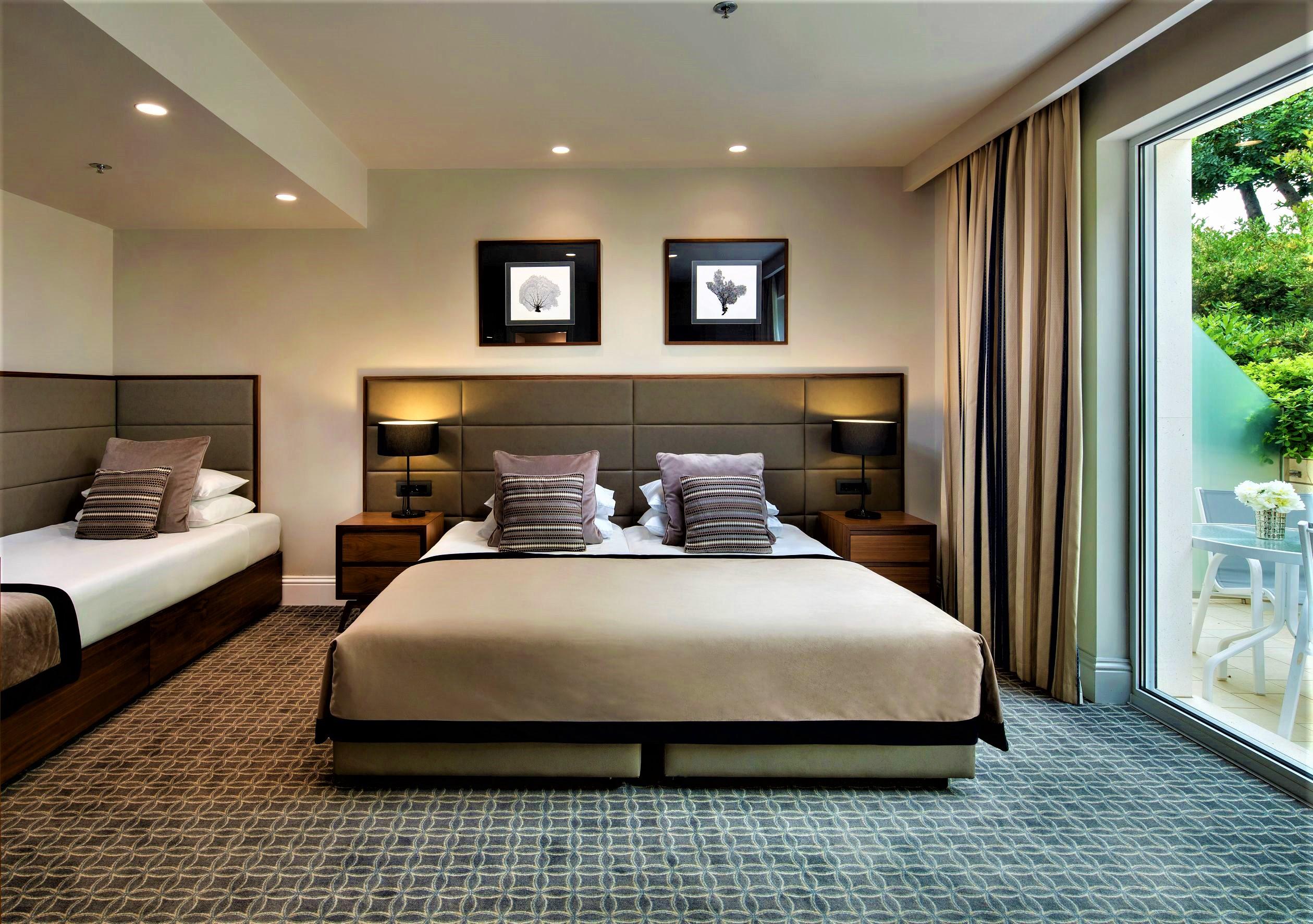 Luxury Triple Room