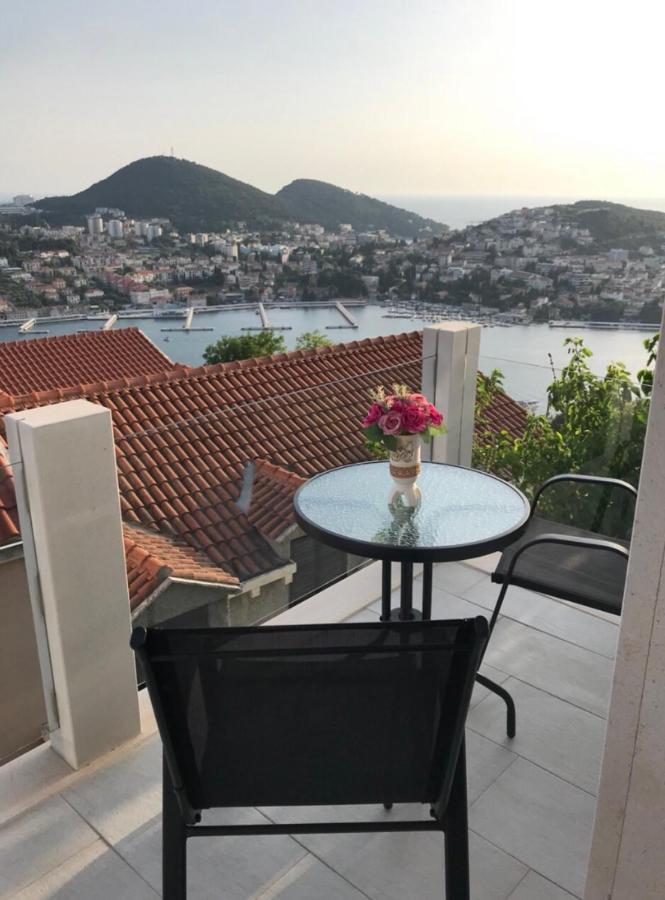 Double Room with Balcony and Sea View