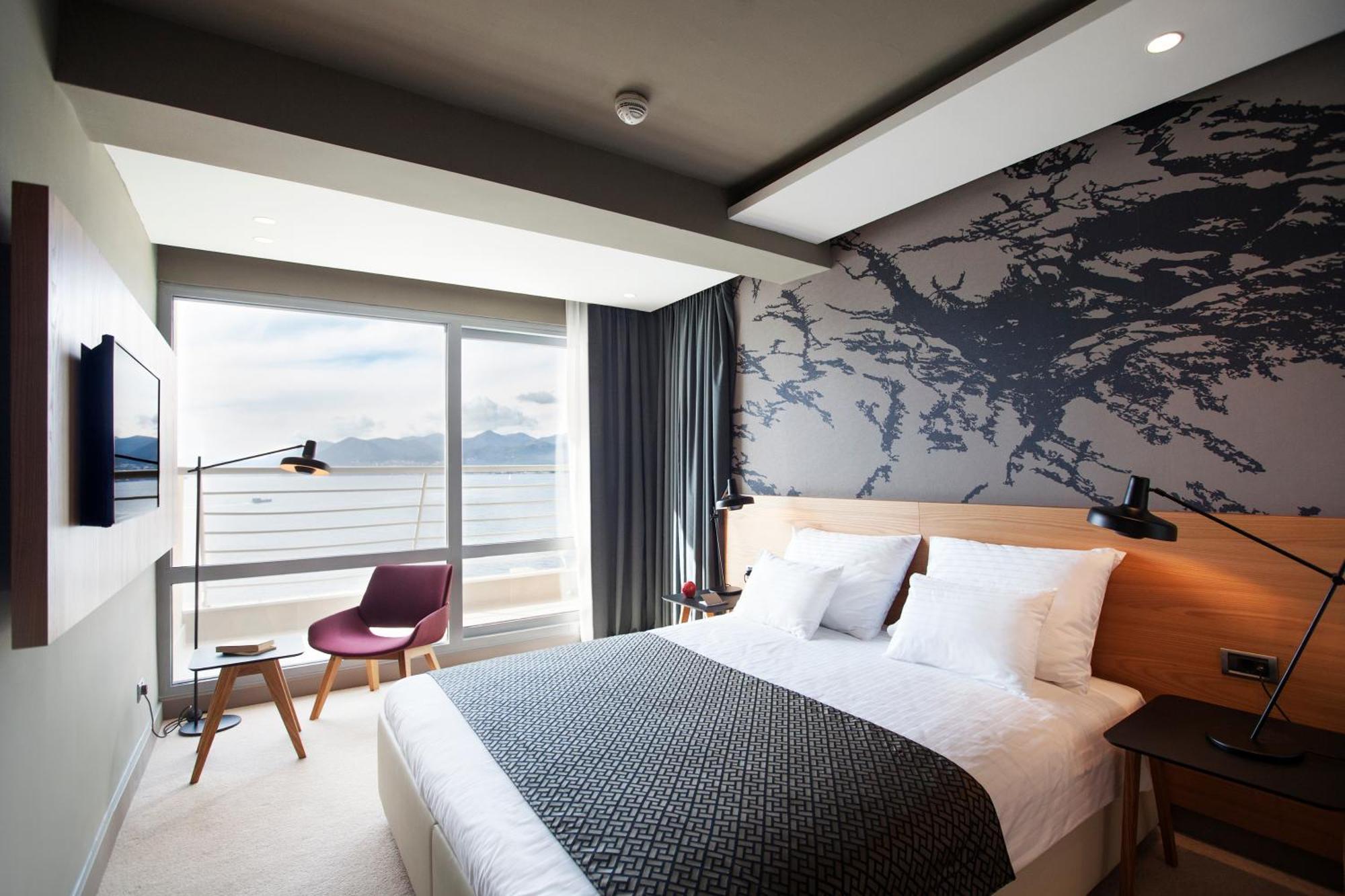 Superior Double Room with Sea View and Balcony,1605367387:JPEG