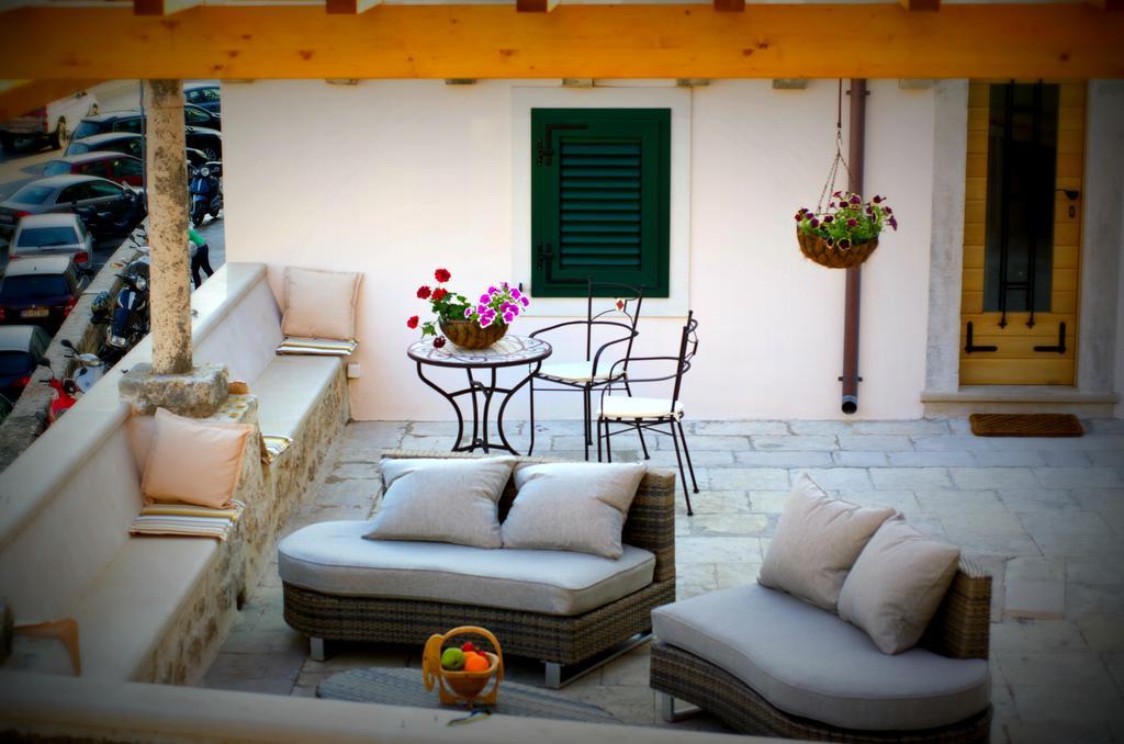 Studio mit gemeinsamer Terrasse
