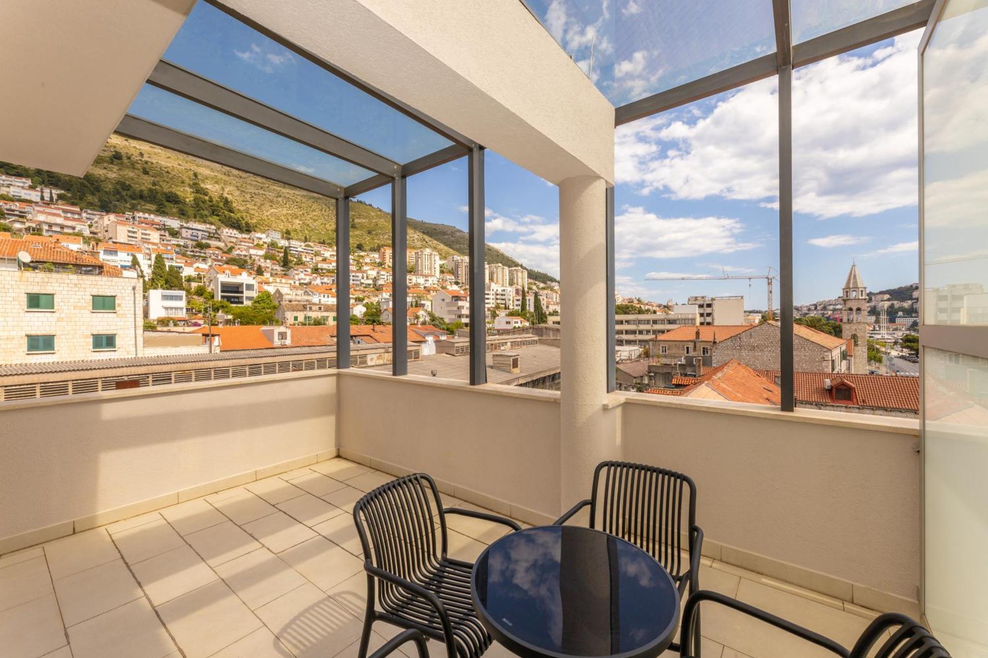 Superior Double or Twin Room Sea View