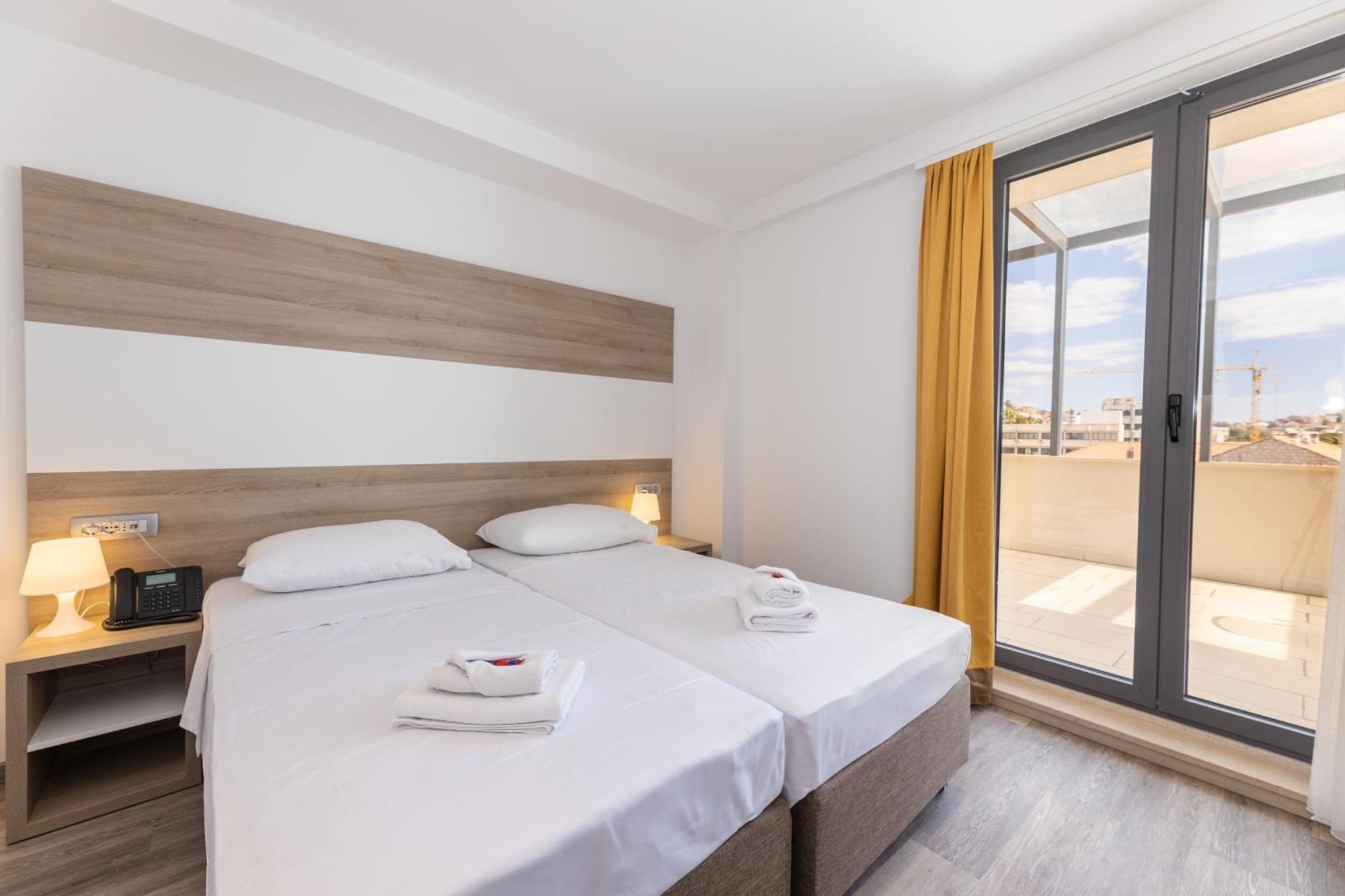 Superior Double or Twin Room Sea View