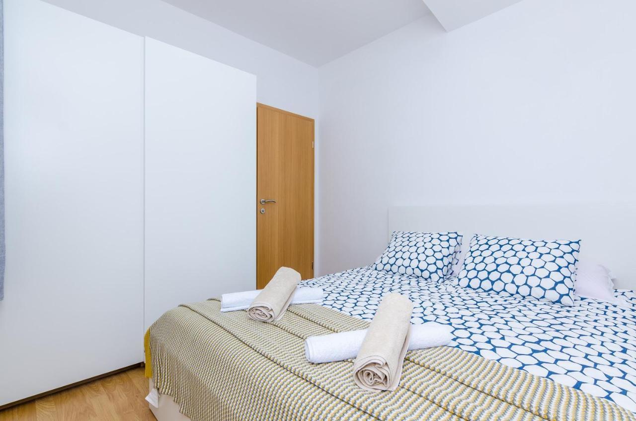 One Bedroom Apartment with Terrace