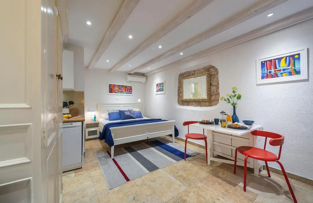 Apartment Neva-1