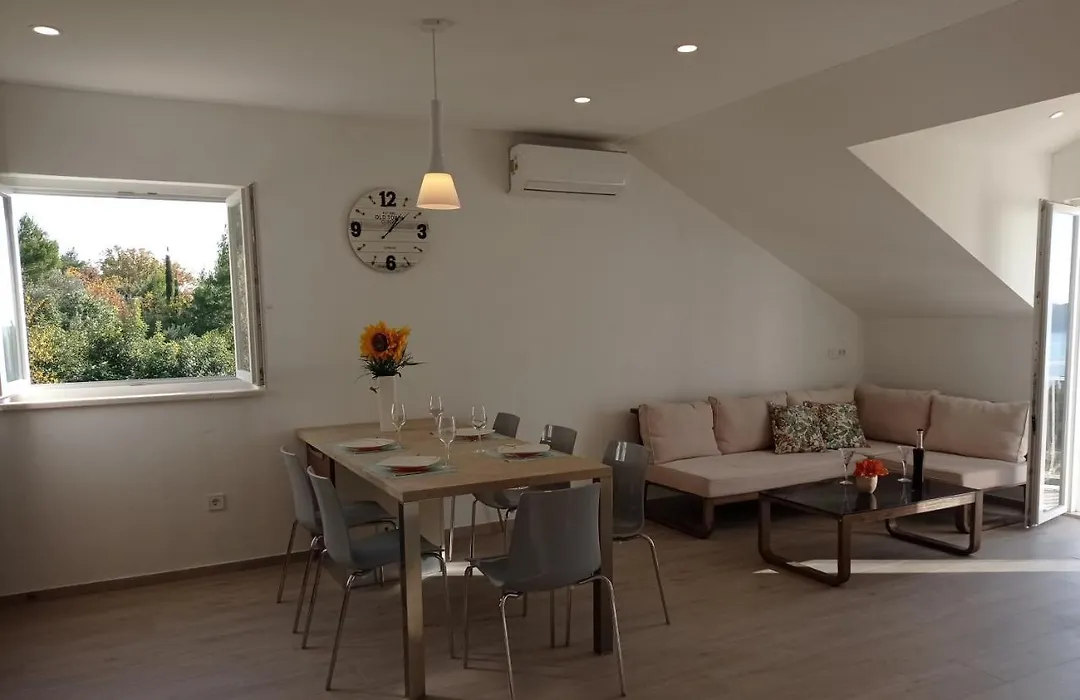 Apartment Lucija With Sea View-1