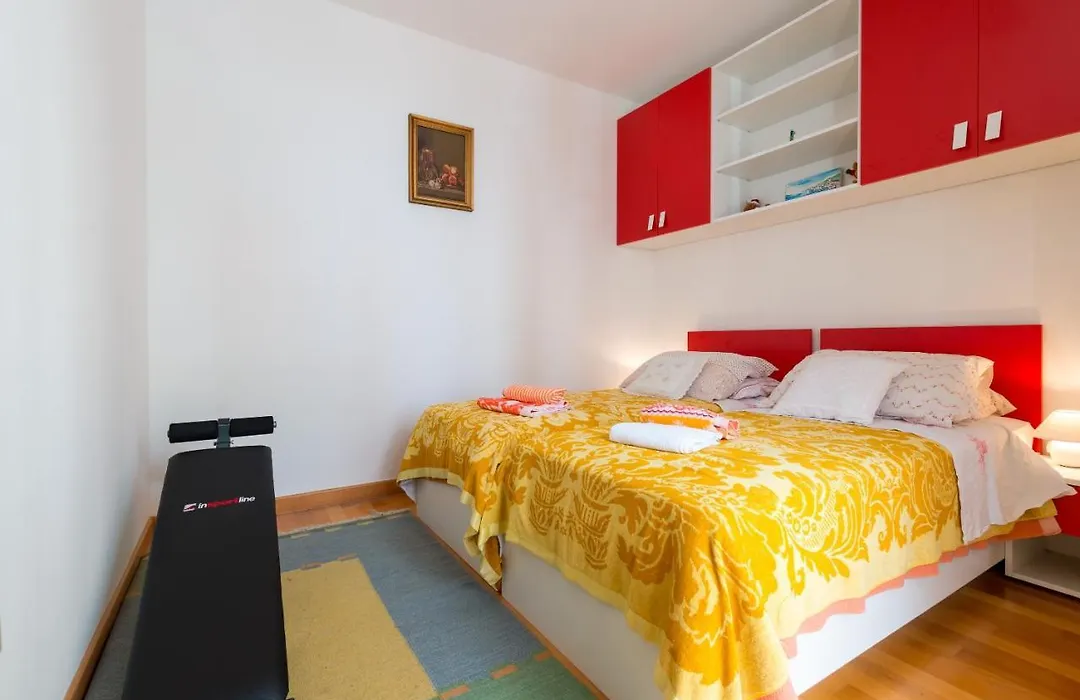 Apartment Roberto-1