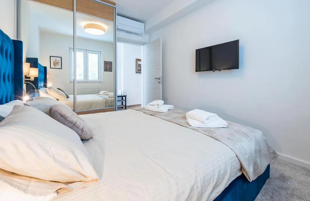 Sunset Luxury Residence-1