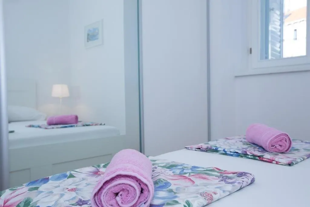 Apartment Nera-1