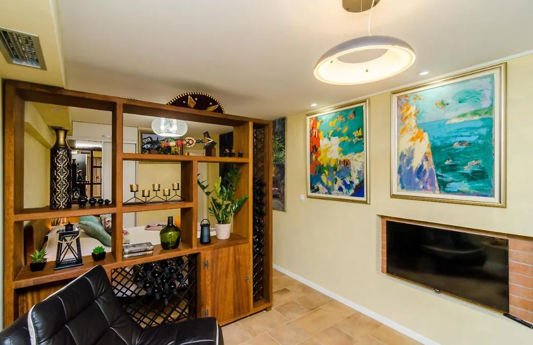 Apartment City Getaway-1
