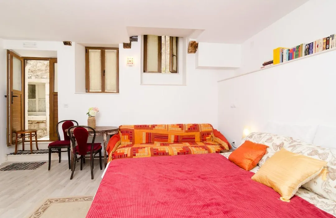 Apartment Ronchi-1