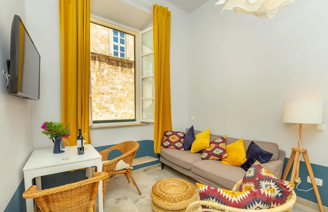 Kenova Apartment Old Town-1