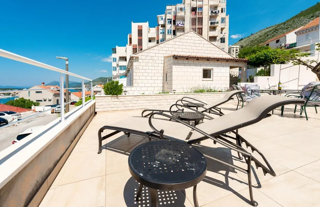 View Port Apartments-1