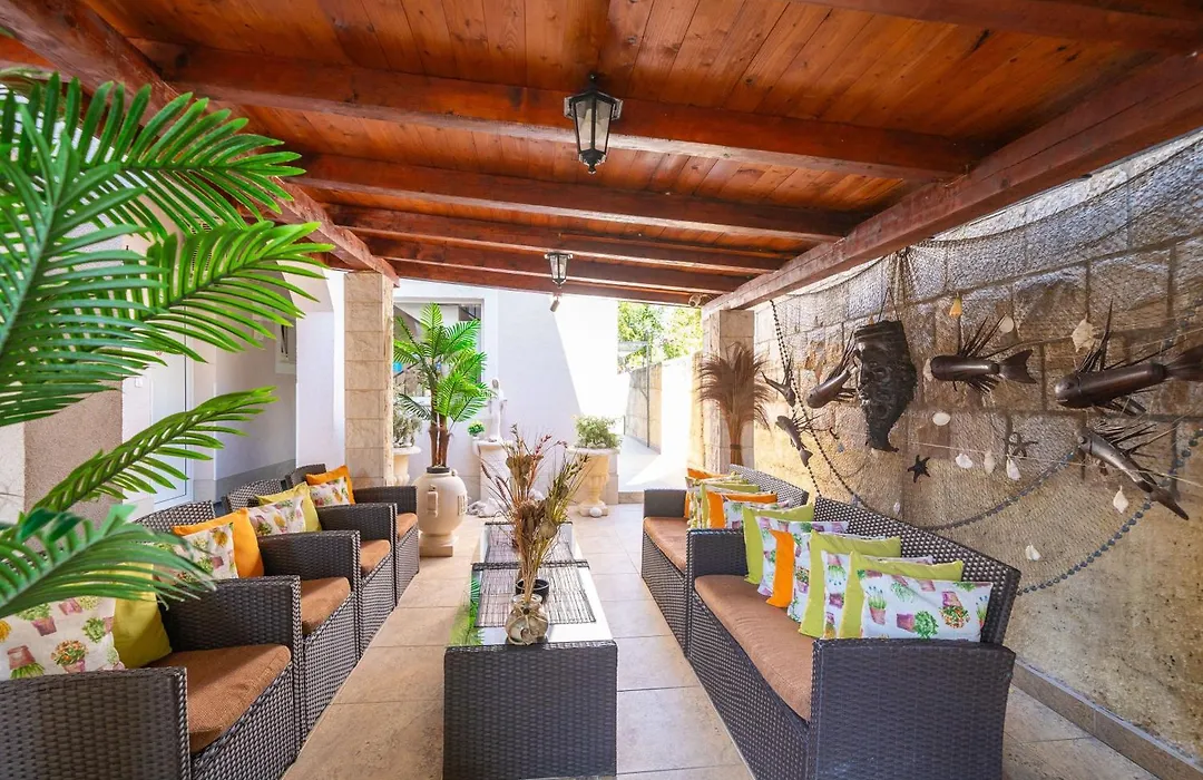 Apartments Villa Aura - Adult Only-1