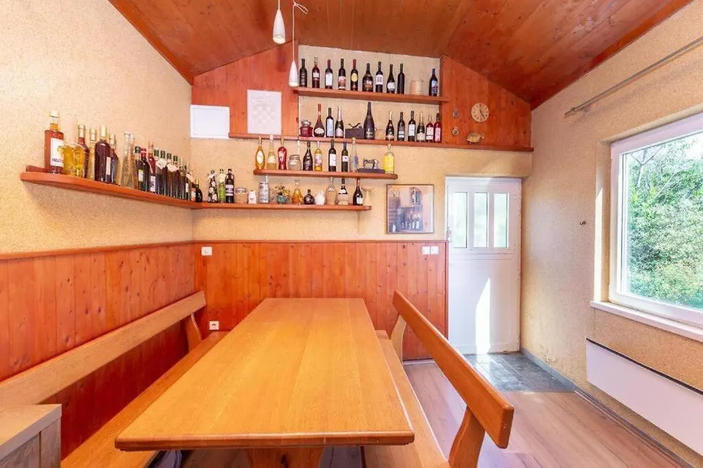 Holiday Home Trojkovic-1