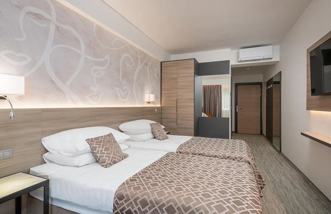 Hotel Ivka-1