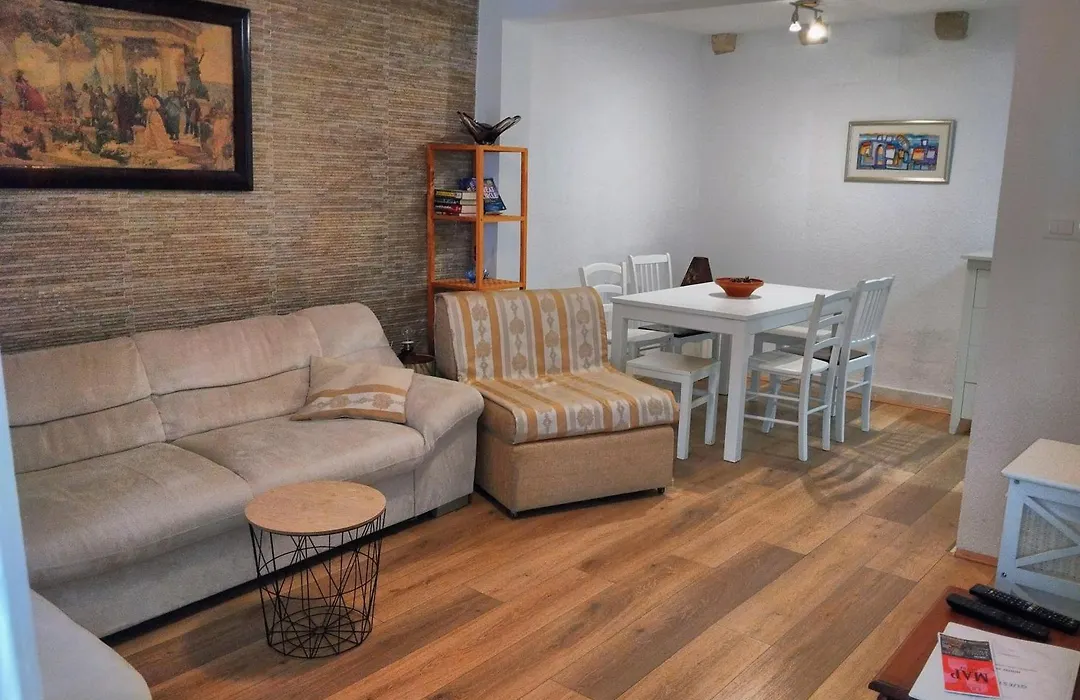 Old Town E Apartments-1