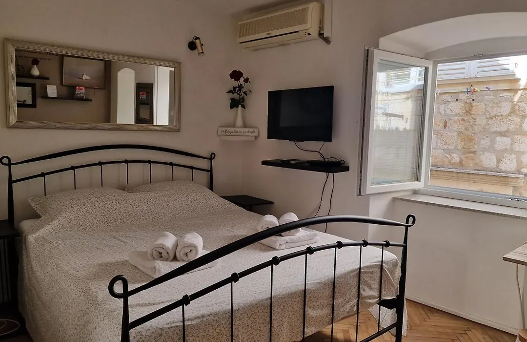 Cittadella rooms, Old Town Dubrovnik-1