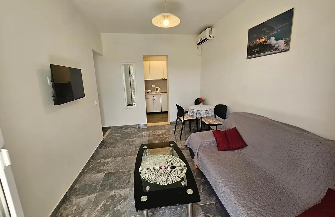 Dino And Jele Apartments-1