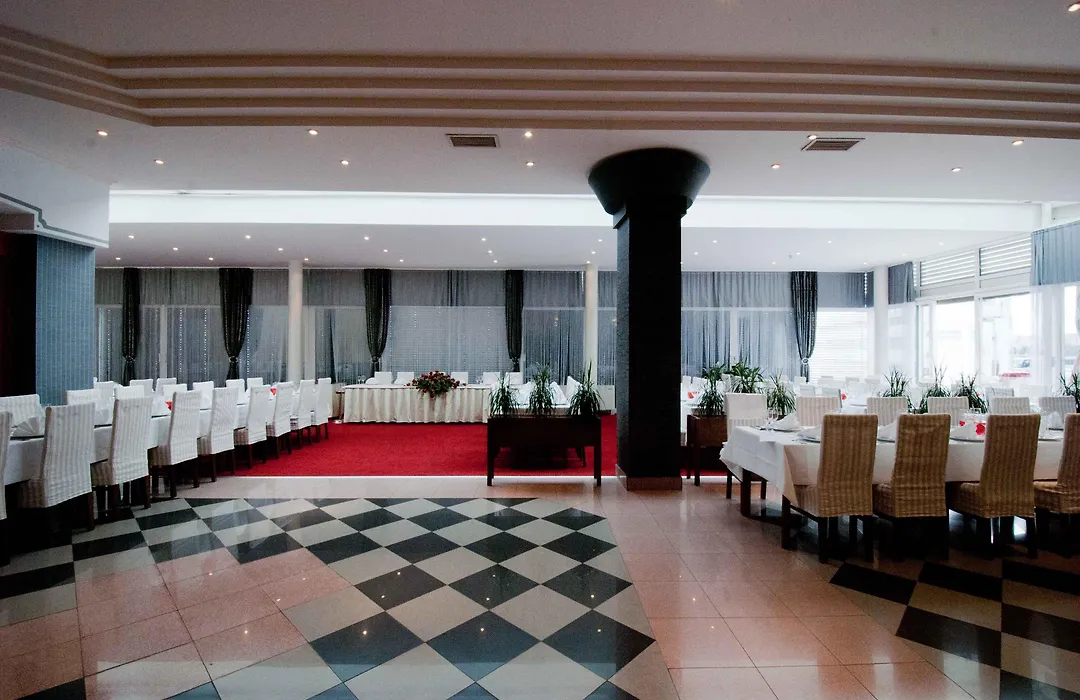 Hotel Petka-1