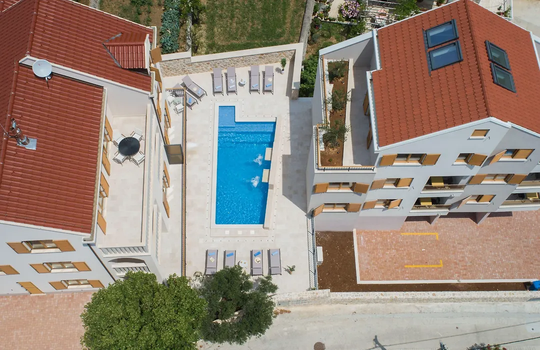 Casa Laurea-1