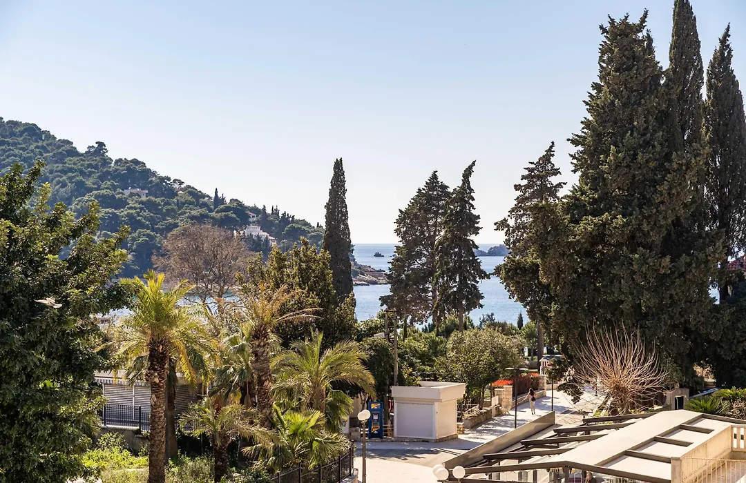 Apartment Villa Claudia-1
