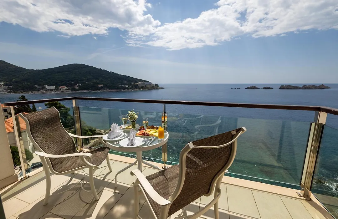 Royal Princess Hotel-1