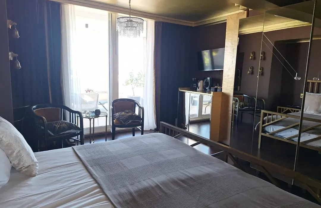 Alto Ver Rooms-1