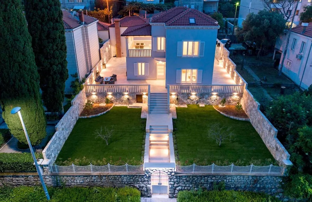 Spacious Villa With Private Pool In Dubrovnik-1