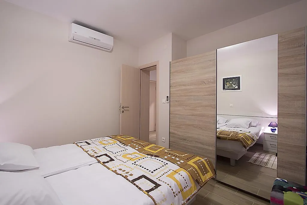 Apartments Ragusa Palace 1 Djardin-1