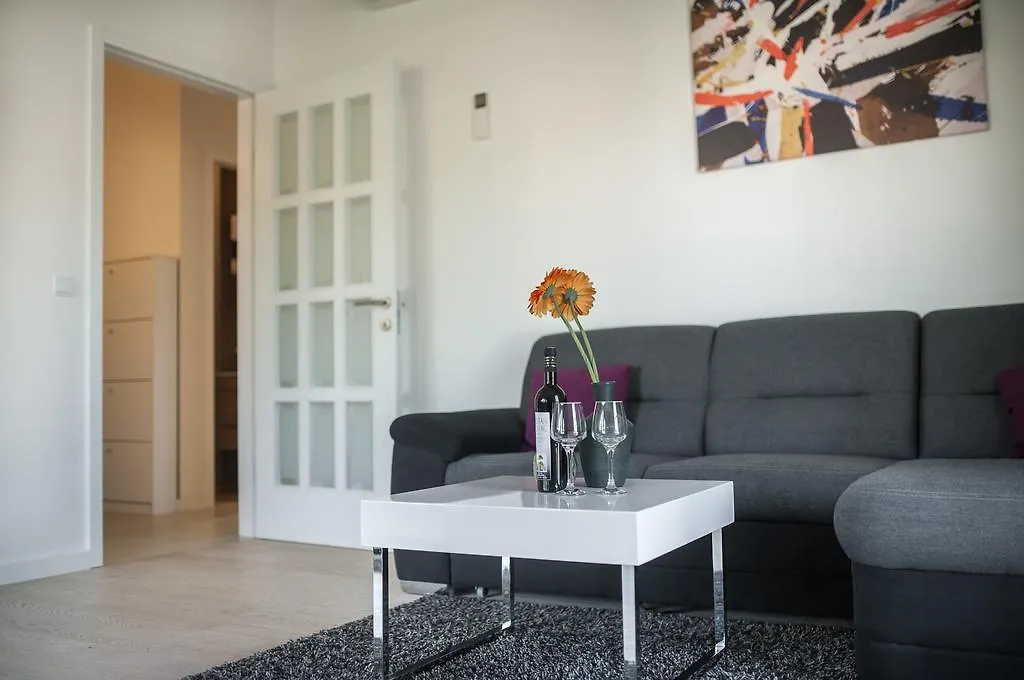 Apartment Sea Breeze-1