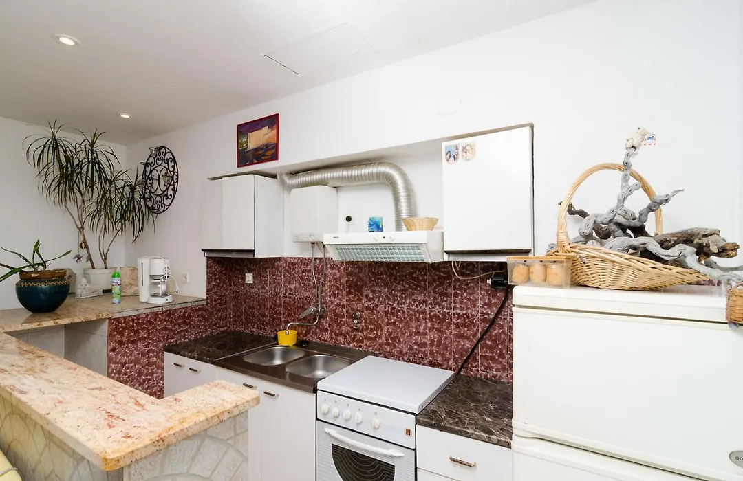 Apartment La Marina-1