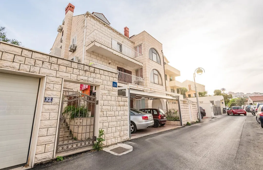 Rooms Ruza-1