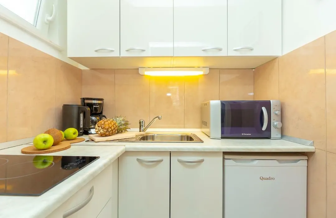 Apartment Colette-1