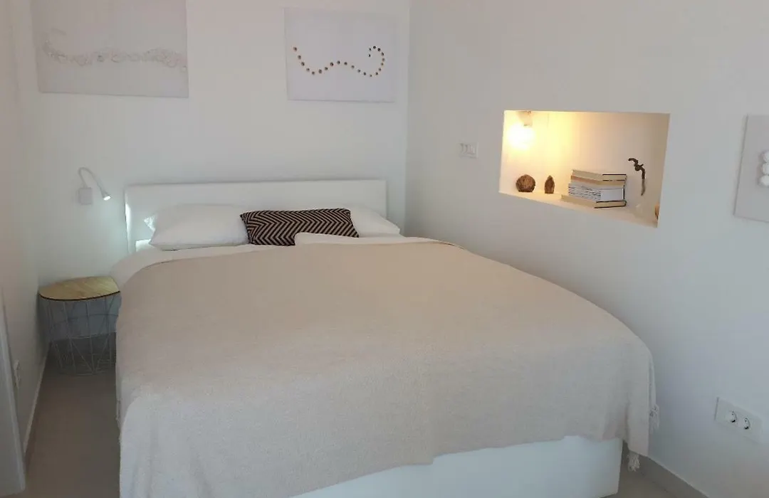 Alto Rooms And Apartments-1