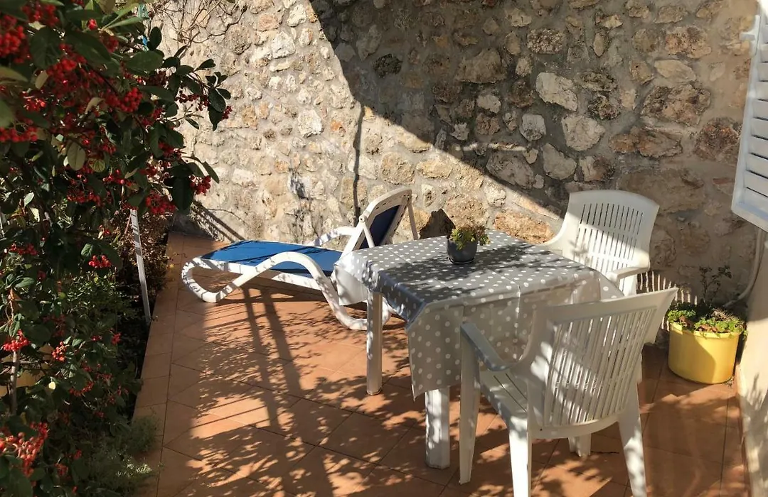 Astrid Rooms-1