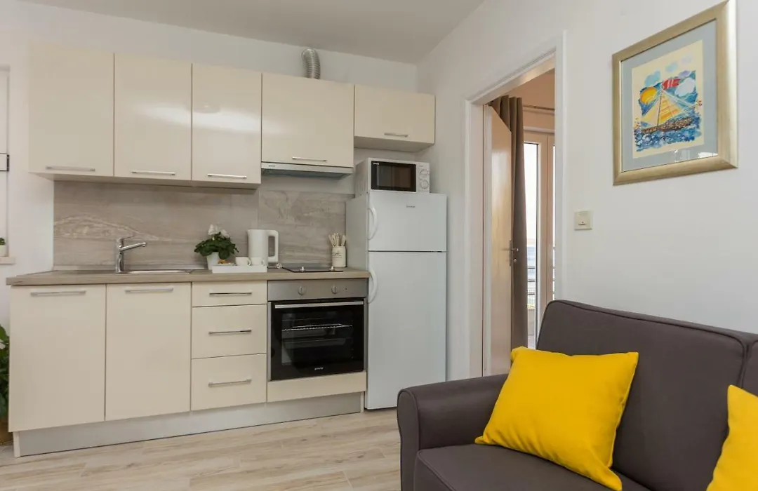 Apartments Maximus-1