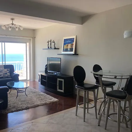 Apartment Luxeview2- Old Town View, 10Min To Town-2