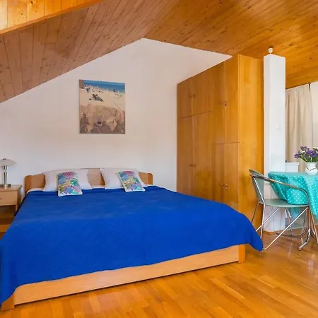 Apartments Peppino - Old Town-3