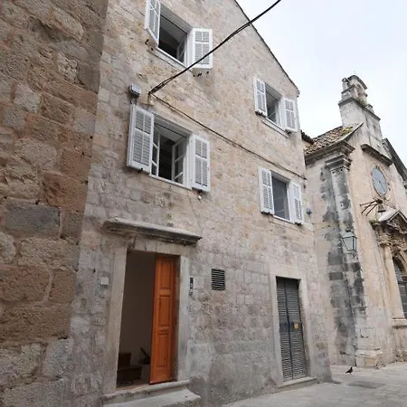 Apartments Espana 2-3