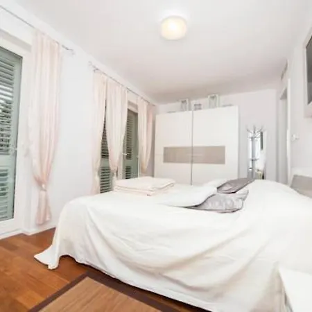 Apartment Vesna-3