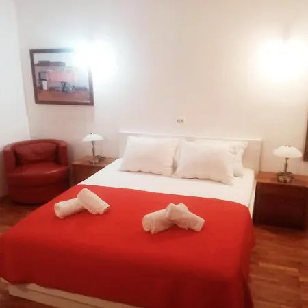Apartments Peppino - Old Town-2