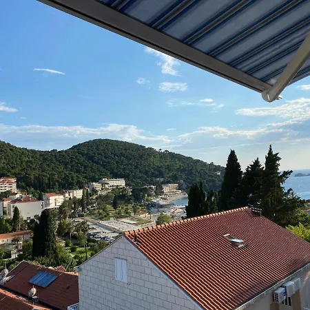 Apartment Sandra Free Private Parking-3