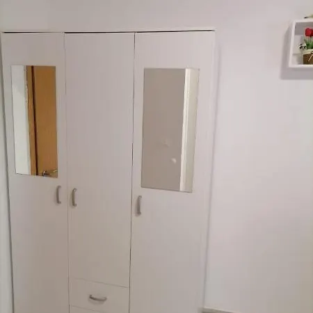 Room Dragica-2