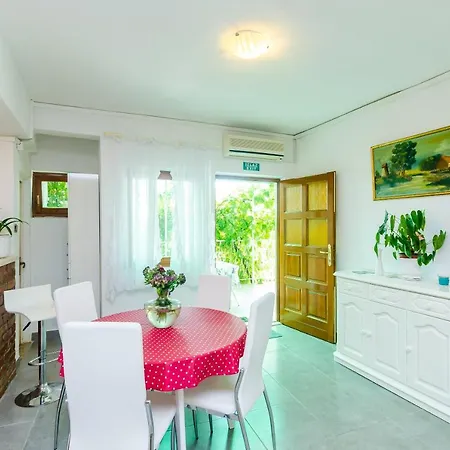Apartment Ines-2