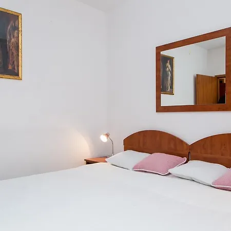 Apartments Lepur-3