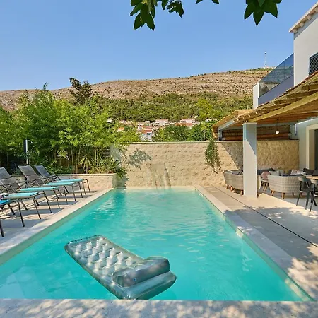 Hedera Estate, Villa Hedera-3