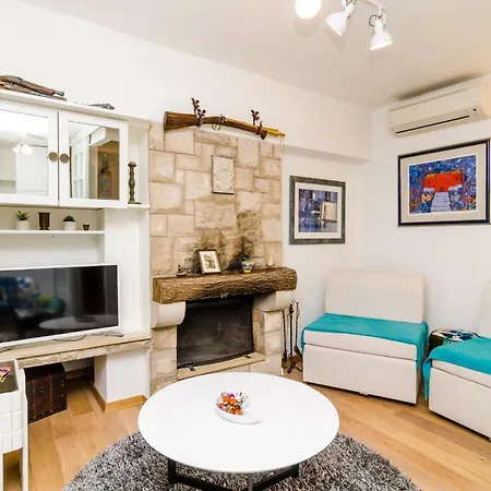 Holiday Home Tezoro Royal-3