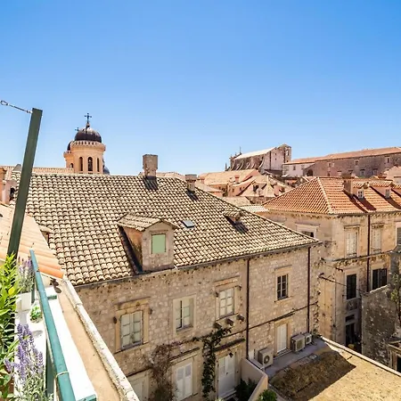 Luxury Apartment Petra With Terrace And City View-3